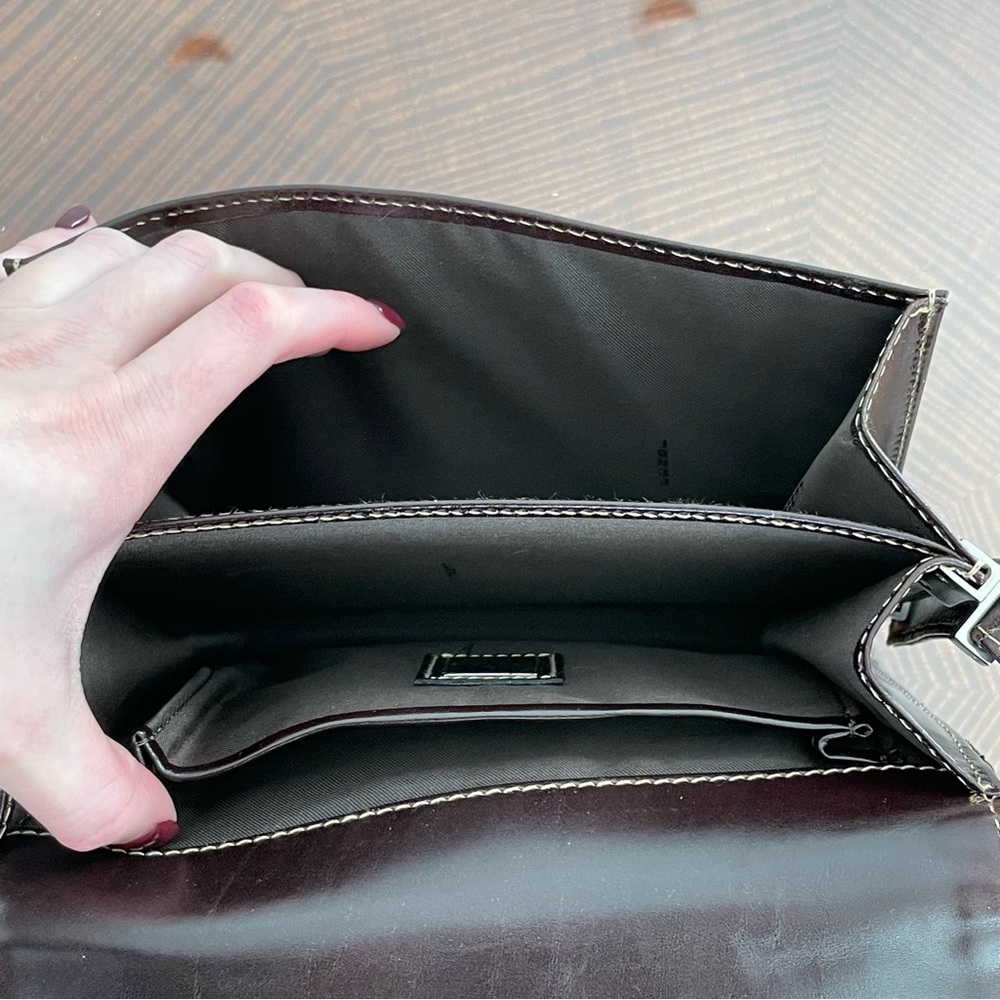 FENDI monogram shoulder bag, adjustable shoulder strap - Picture 6 of 17